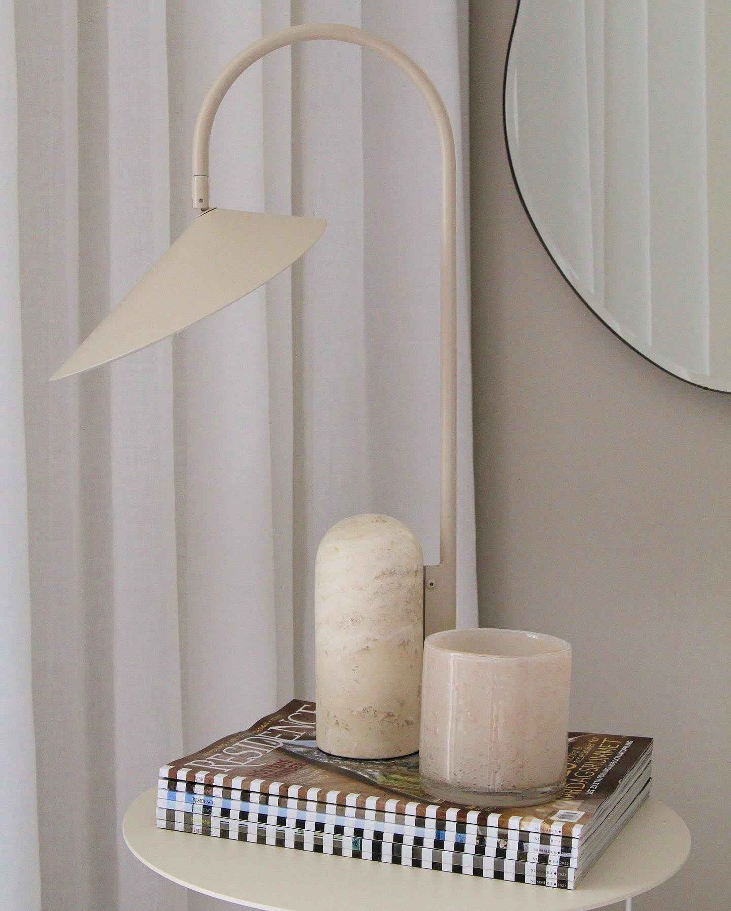 Arum Table Lamp – Elegant Adjustable Light with Marble Base