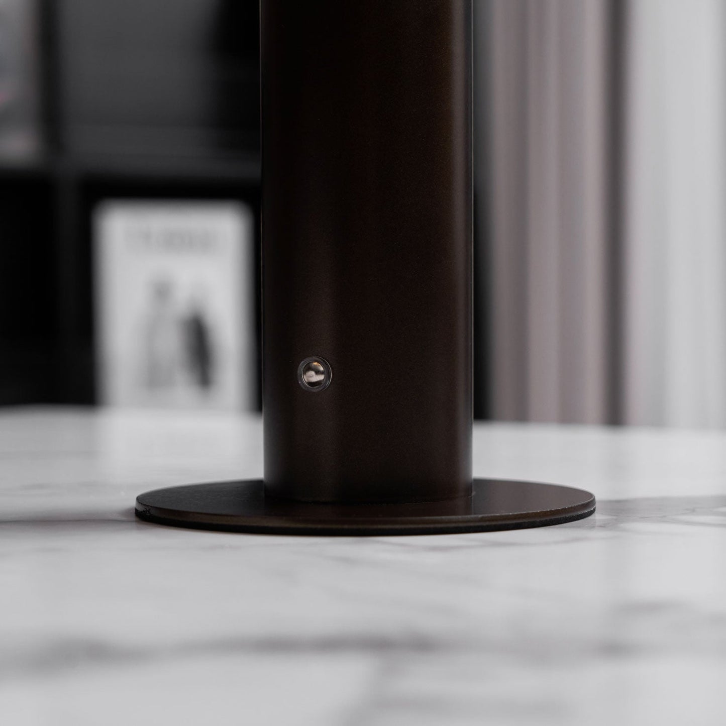 Luxury Alabaster Table Lamp – Natural Stone Lamp with Bronze Frame