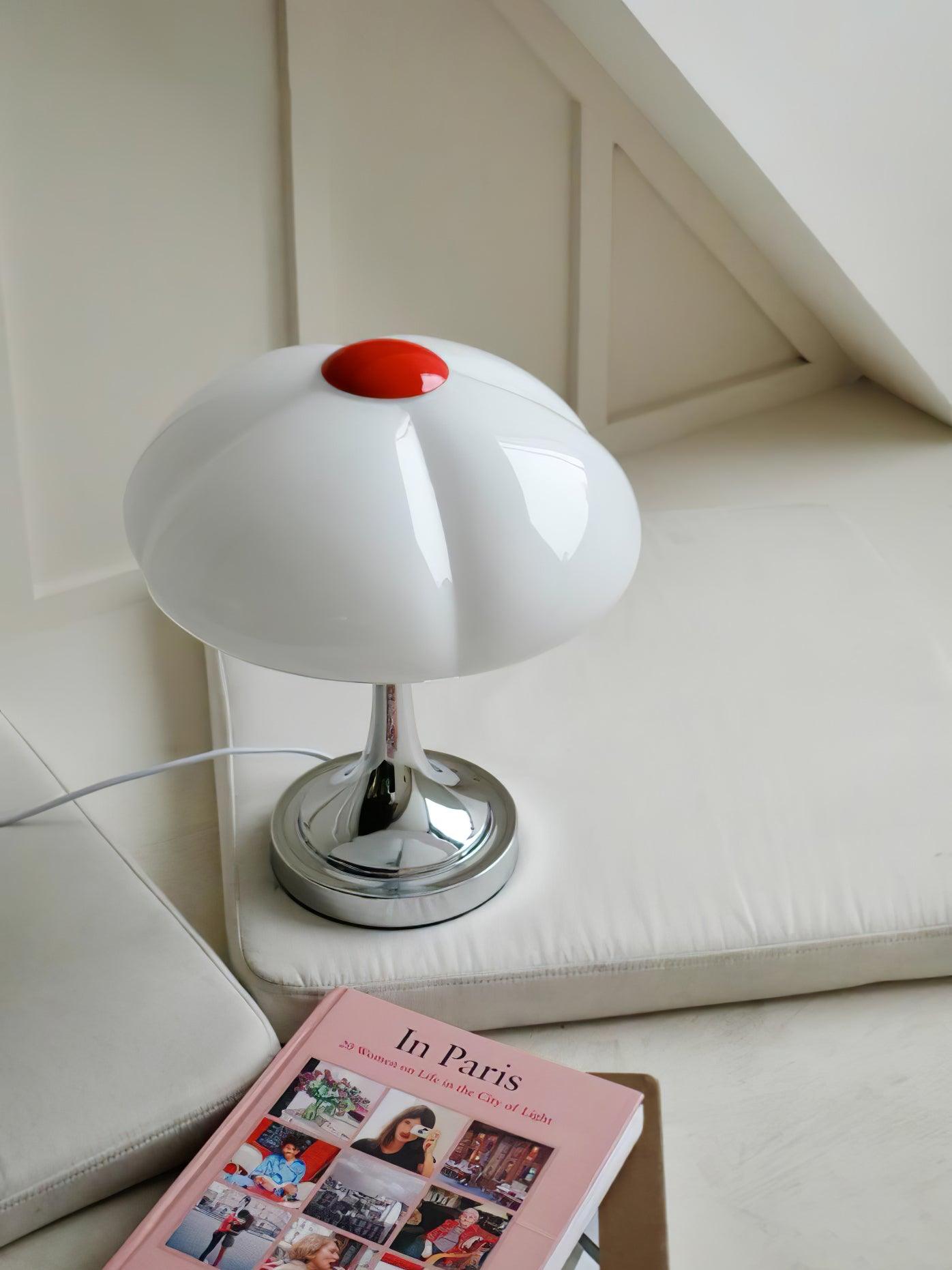 Flower Petal Lamp – Elegant Chrome & Glass Table Light