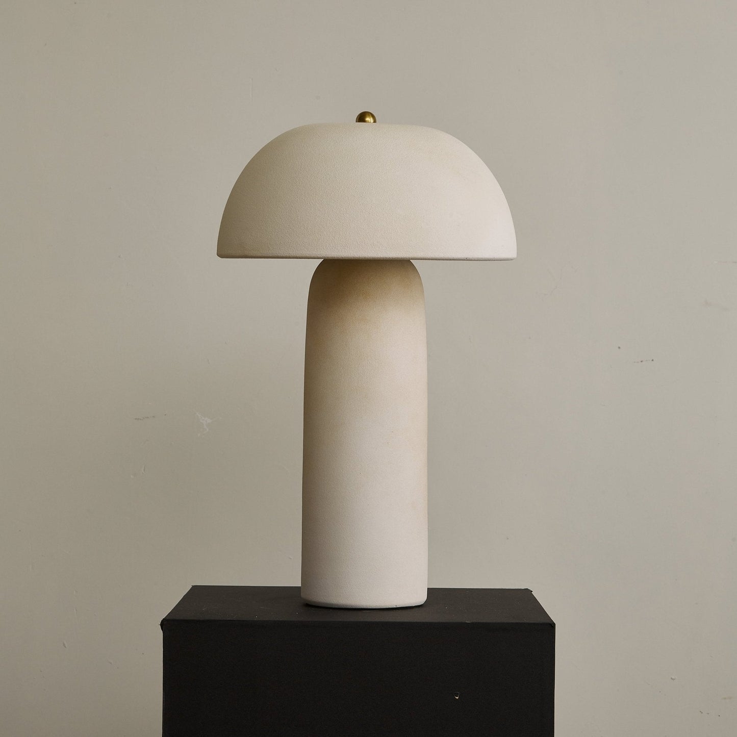 Fungi Glow Table Lamp Ceramic Metal Beige LED Indoor Lighting