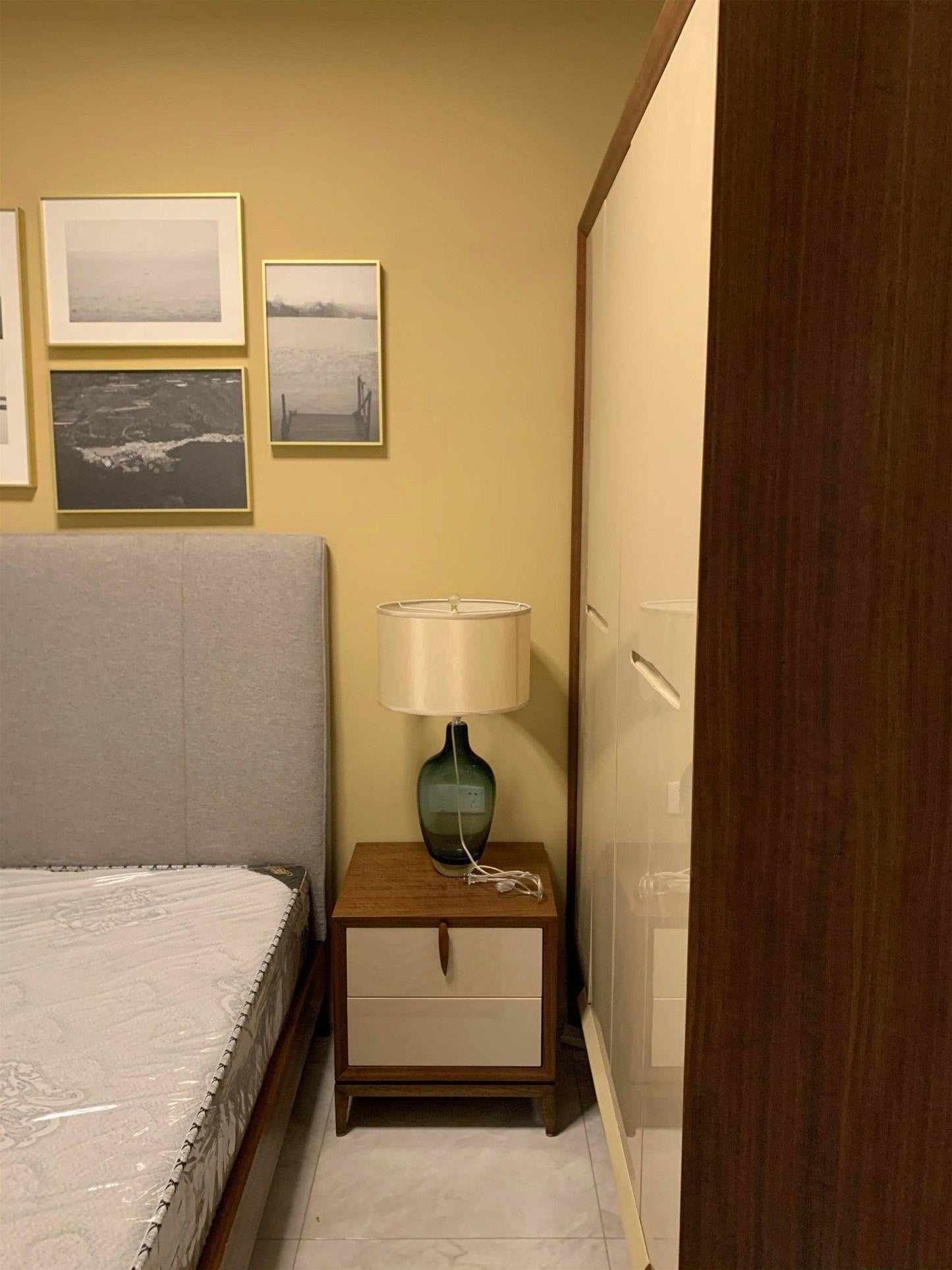 Smoky Glazed Crystal Table Lamp Metal Fabric LED Indoor Desk Lamp