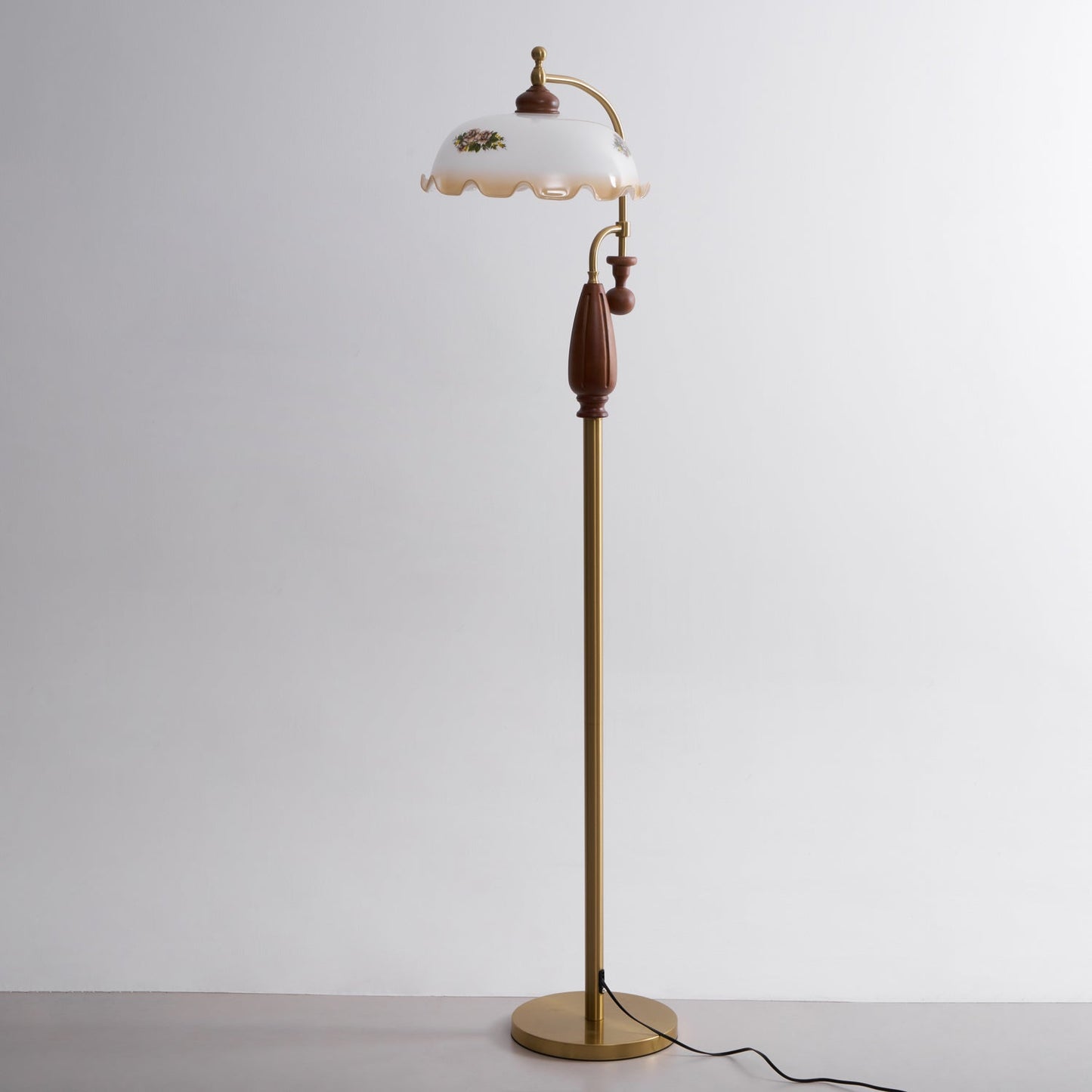 Heritage Bloom Floor Lamp With Vintage Floral & Frosted Glass Design