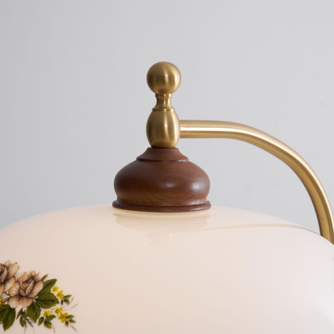 Heritage Bloom Floor Lamp With Vintage Floral & Frosted Glass Design