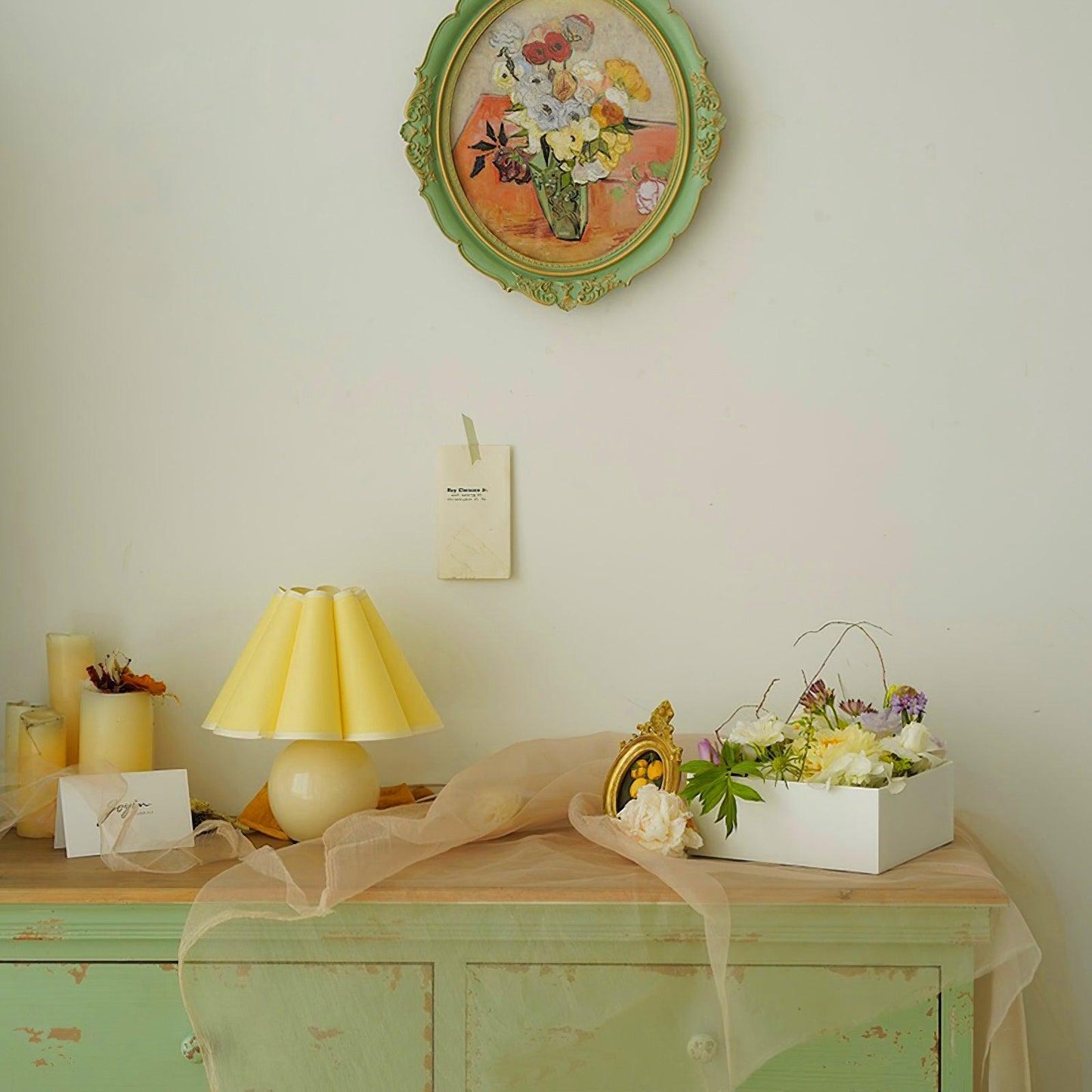 Kicsi Pleated Table Lamp – Ceramic Mushroom Lamp with Linen Shade for Bedroom, Living Room or Desk