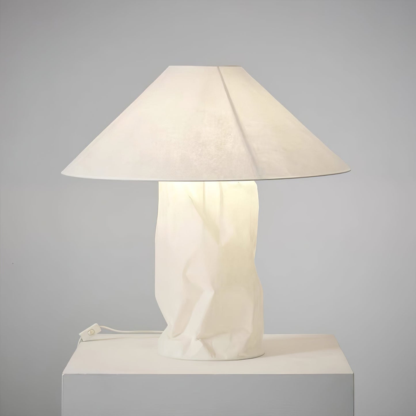 Sculptural Crinkle Paper Table Lamp – White Metal Base with Wide Shade