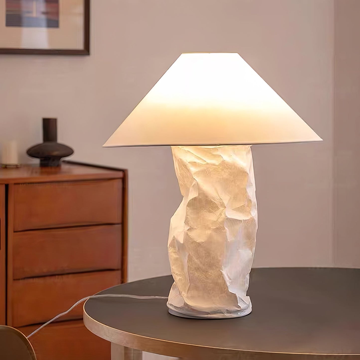Sculptural Crinkle Paper Table Lamp – White Metal Base with Wide Shade