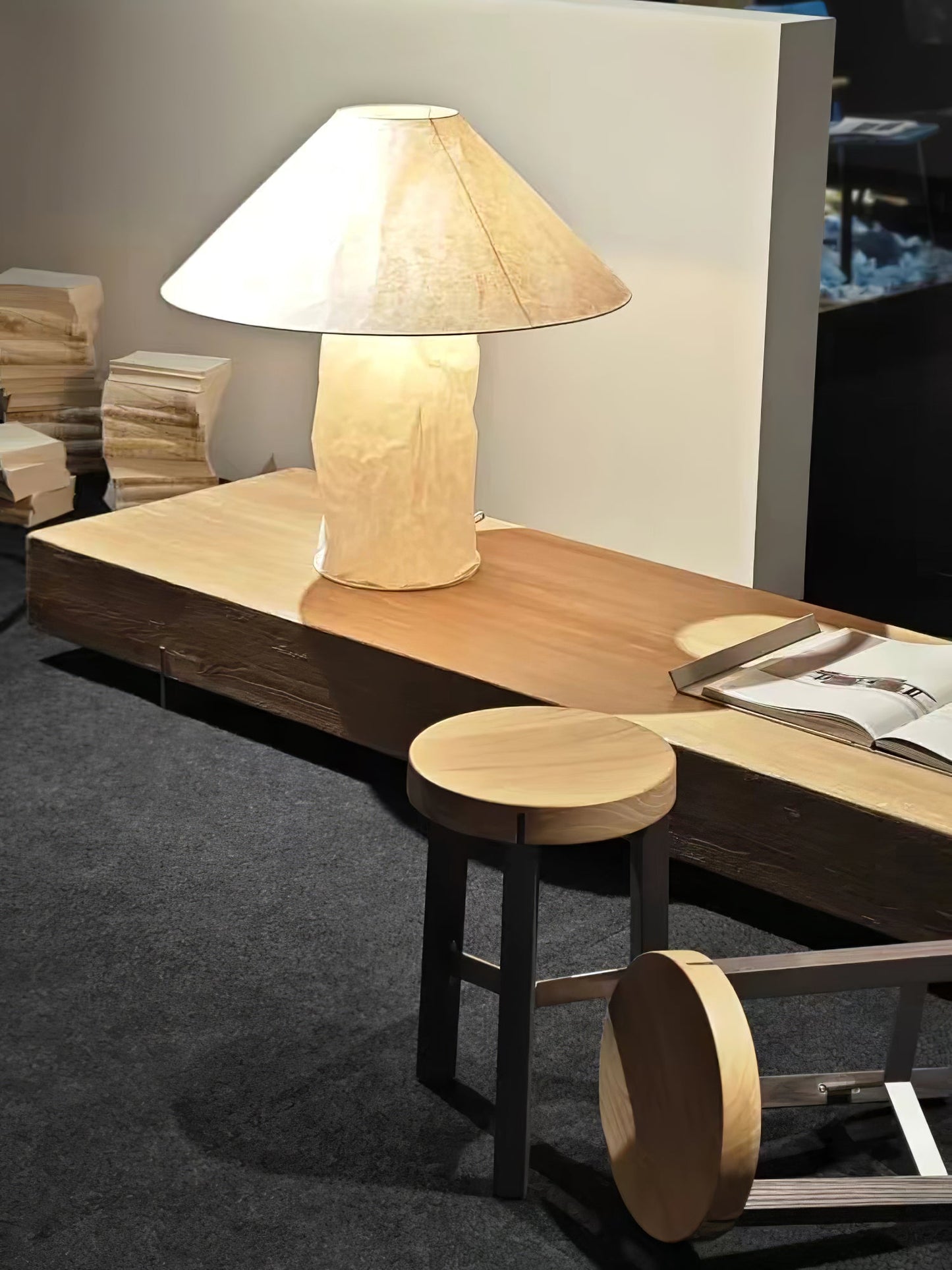 Sculptural Crinkle Paper Table Lamp – White Metal Base with Wide Shade