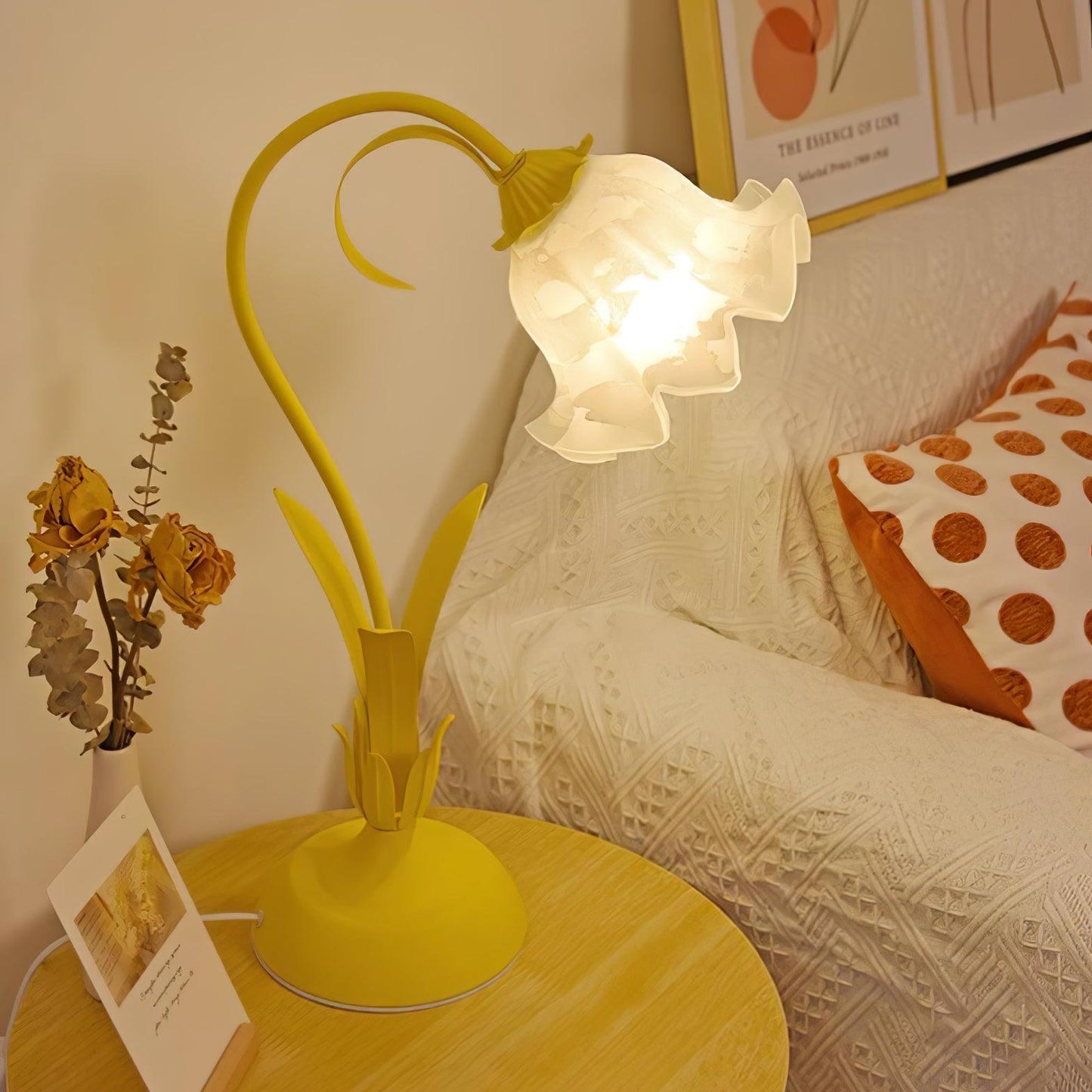 Lily of the Valley Design with Gold Accents & Warm Ambient Glow Lamp