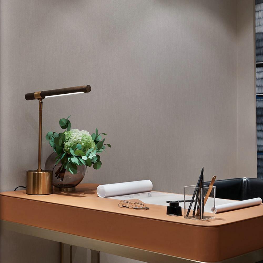 Linear Table Lamp – LED Desk Light with Gold & Wood Finish