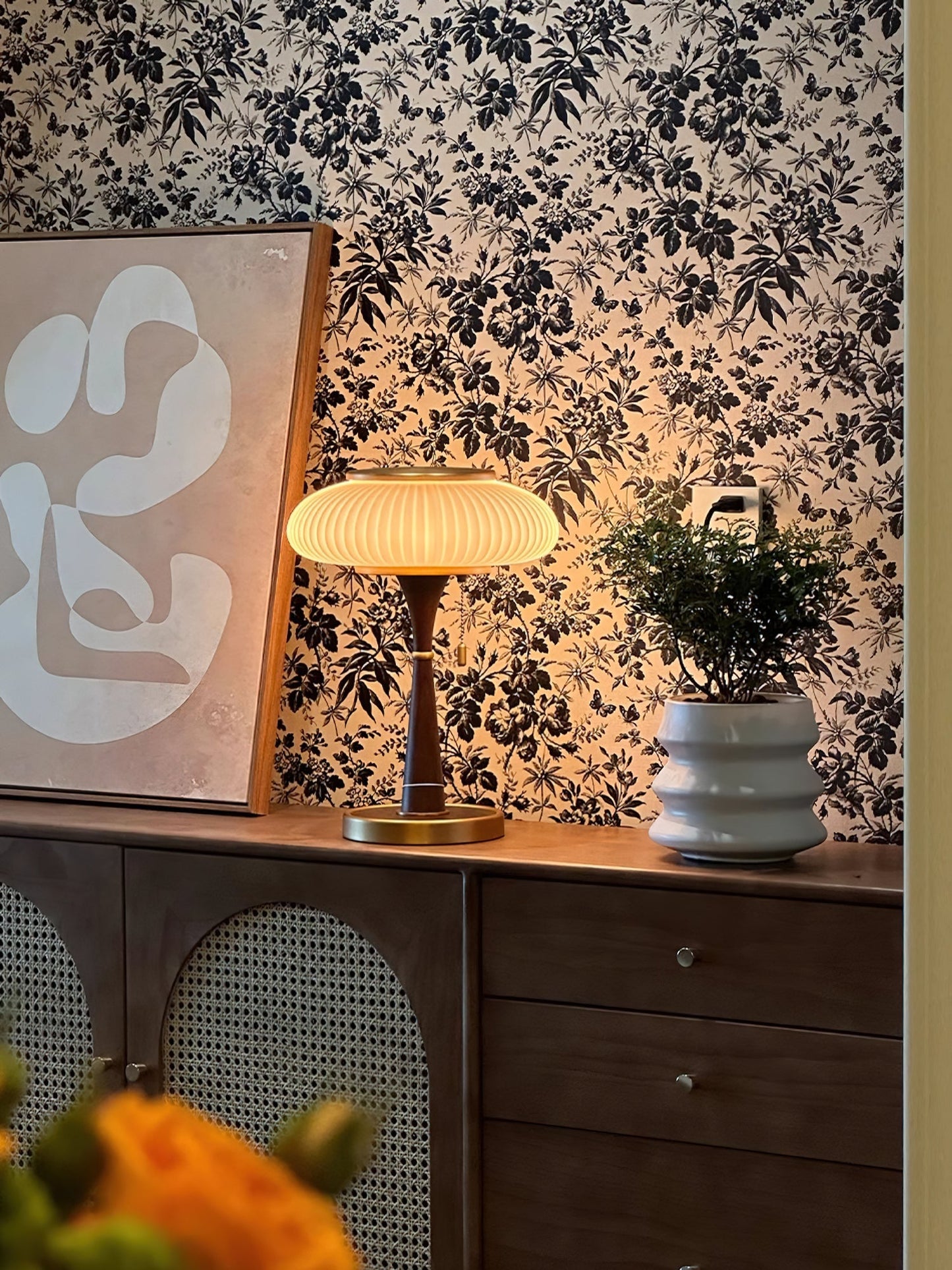 Matsutake Table Lamp Walnut Black Nickel Gold LED Indoor Lighting