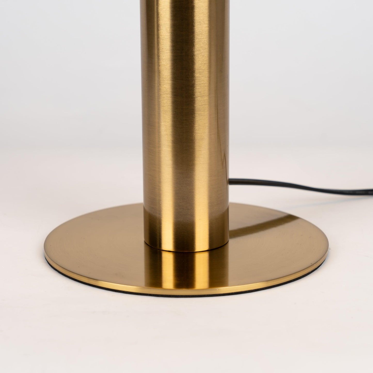 Luxury Alabaster Table Lamp – Natural Stone Lamp with Bronze Frame