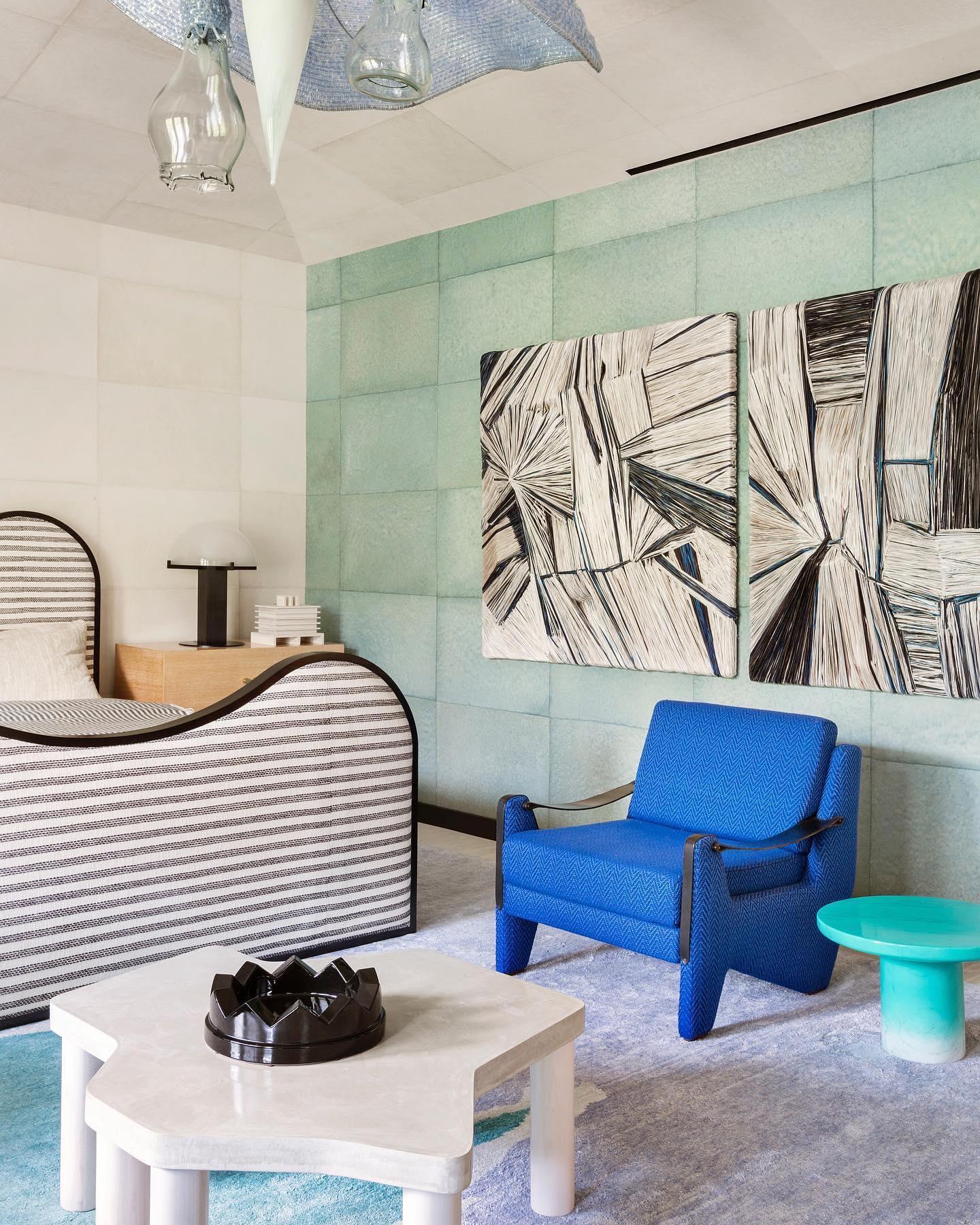 Luxury Alabaster Table Lamp – Natural Stone Lamp with Bronze Frame