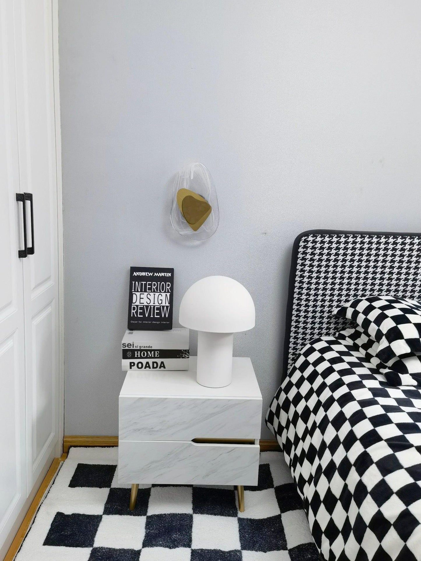 Whimsical Mushroom Umbrella Design with Warm Ambient Lighting Lamp