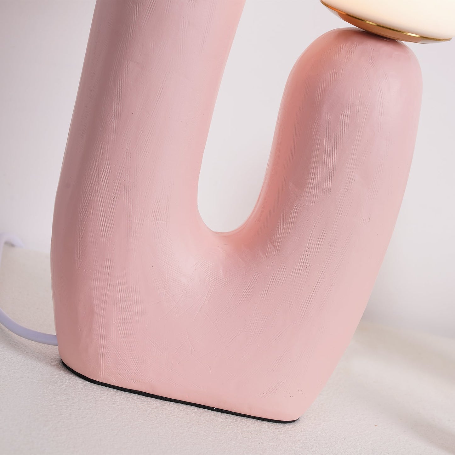 Oo Rough Lamp – Artistic Resin & Glass Table Light