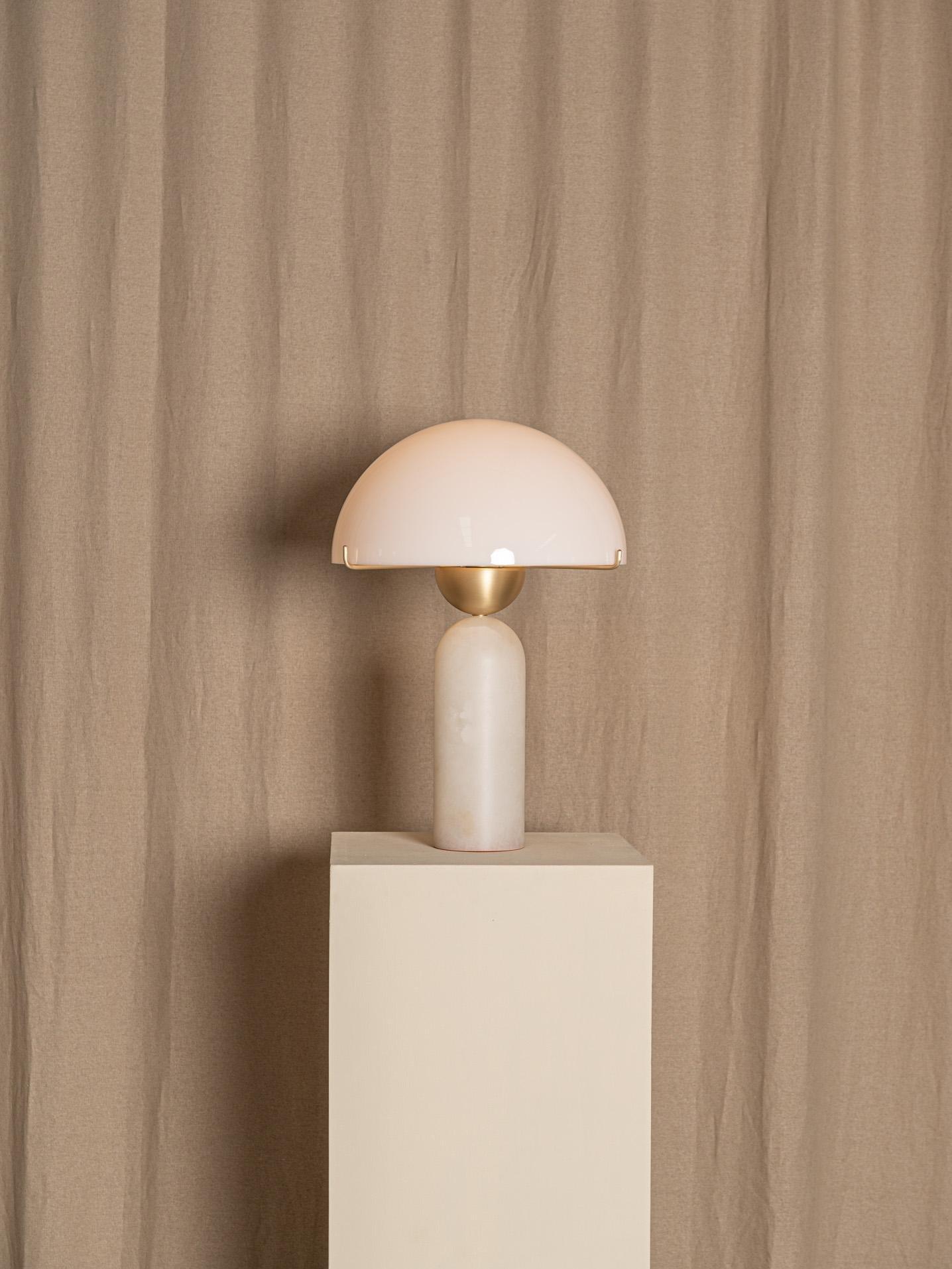 Peono Alabaster Table Lamp White Shade LED Indoor Lighting