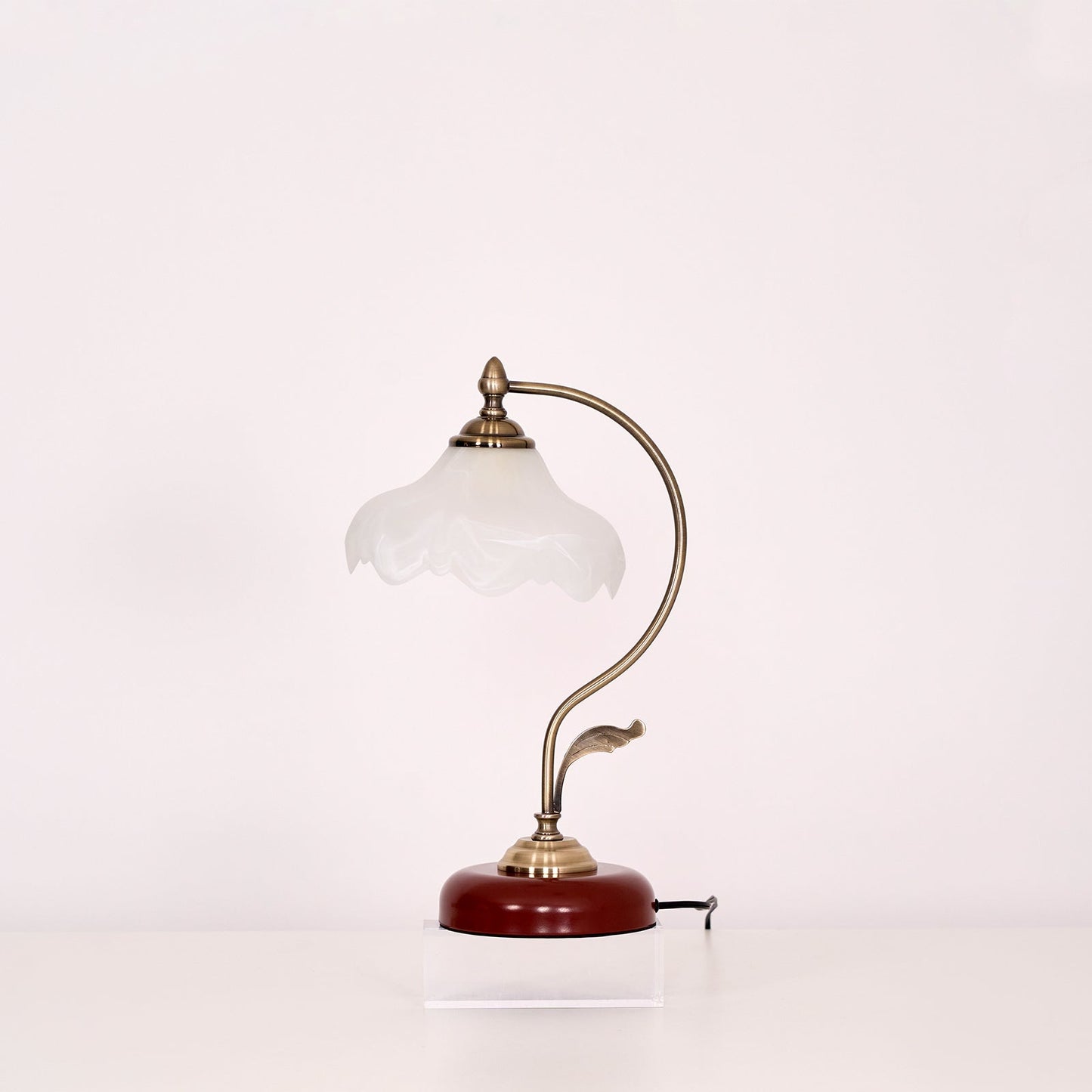 Vintage Laiton Table Lamp White Ceramic Gold Walnut LED Desk Lighting