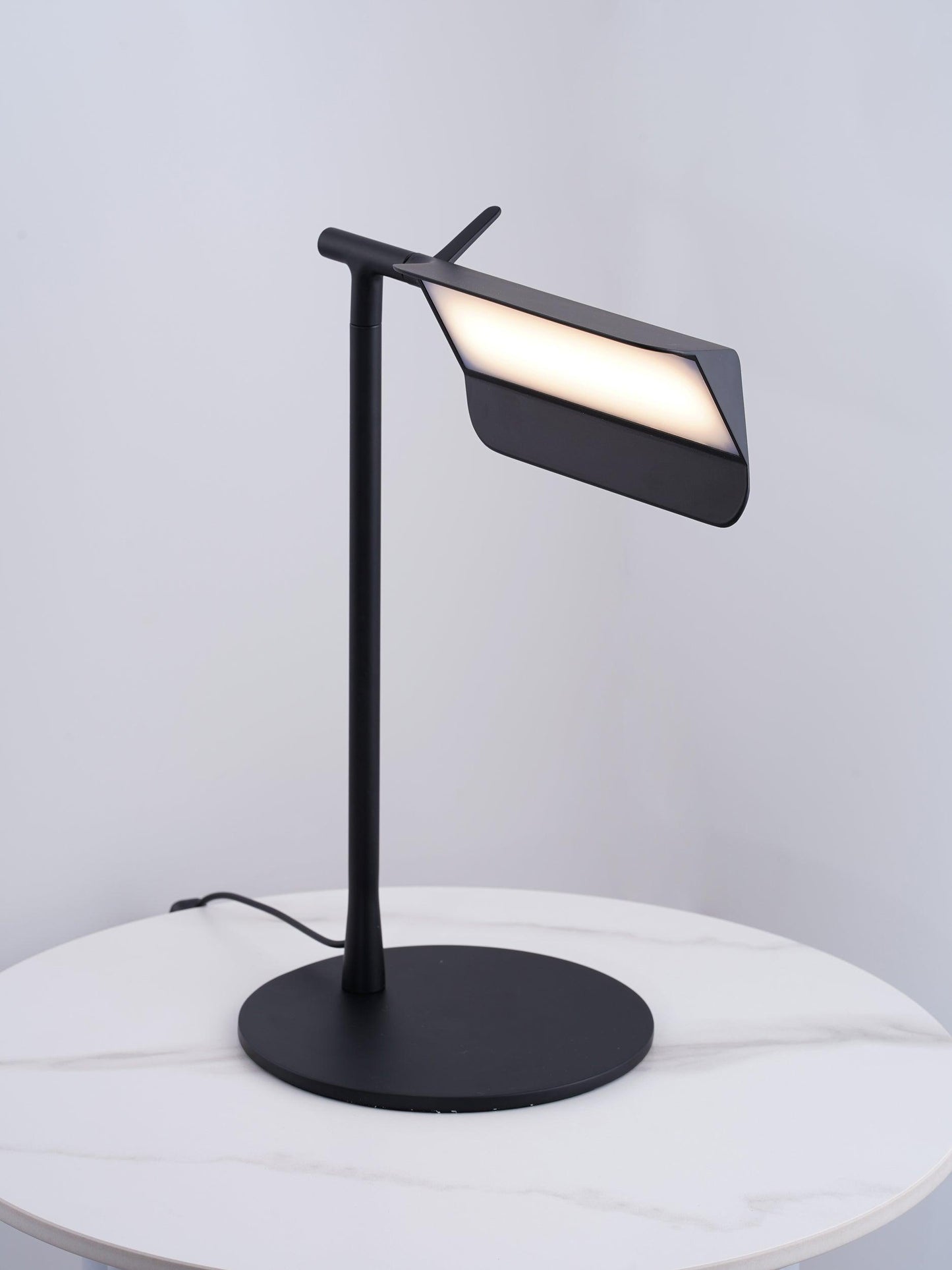 Pivot Ease Table Lamp Aluminum LED Indoor Desk Light