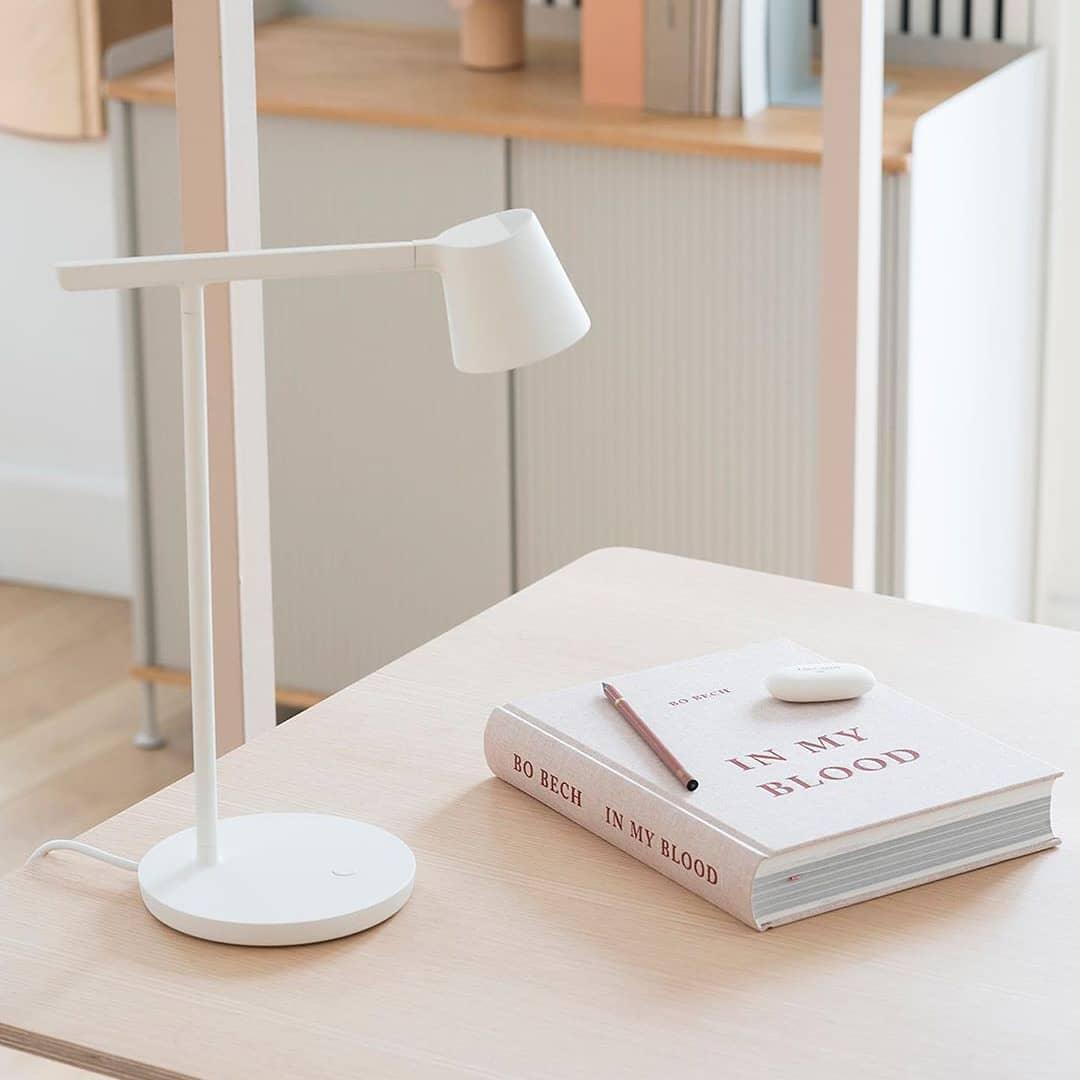 Core Adjustable LED Table Lamp Modern Desk Lighting