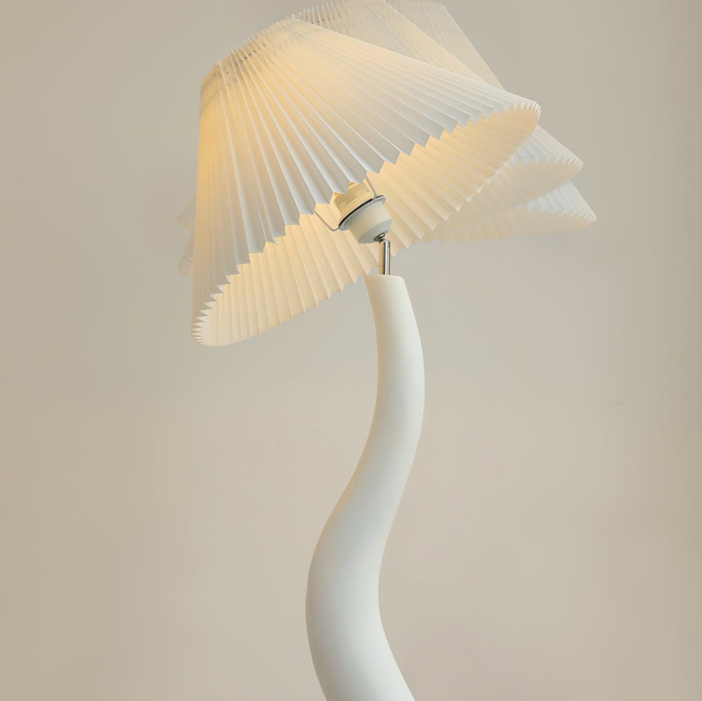 Handmade Twisted Pleated LED Floor Lamp